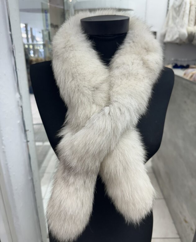 Alabaster Puff